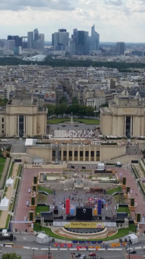 فيلا Metro - Sac A Dos - Dodo Chez Leontine 2 Ch Parking Wifi Fo Bois-Colombes المظهر الخارجي الصورة